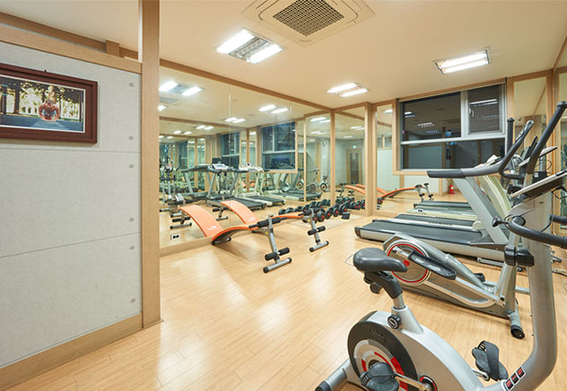 FITNESS CENTER