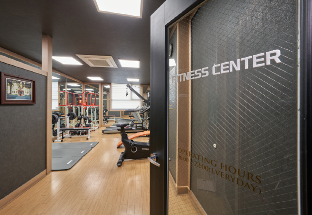 FITNESS CENTER